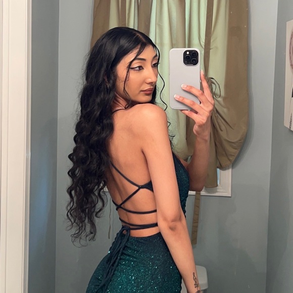 Tie Back Maxi Dress - Picture 4 of 5